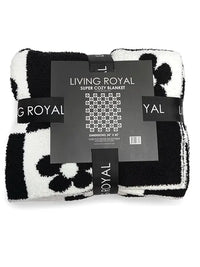 living royal | plush blankets