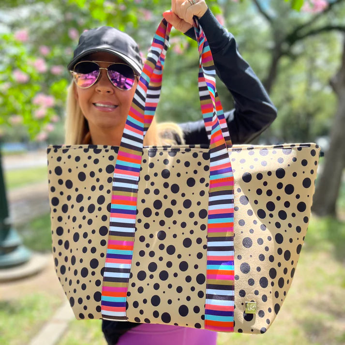 Shimmy weekender bag sale