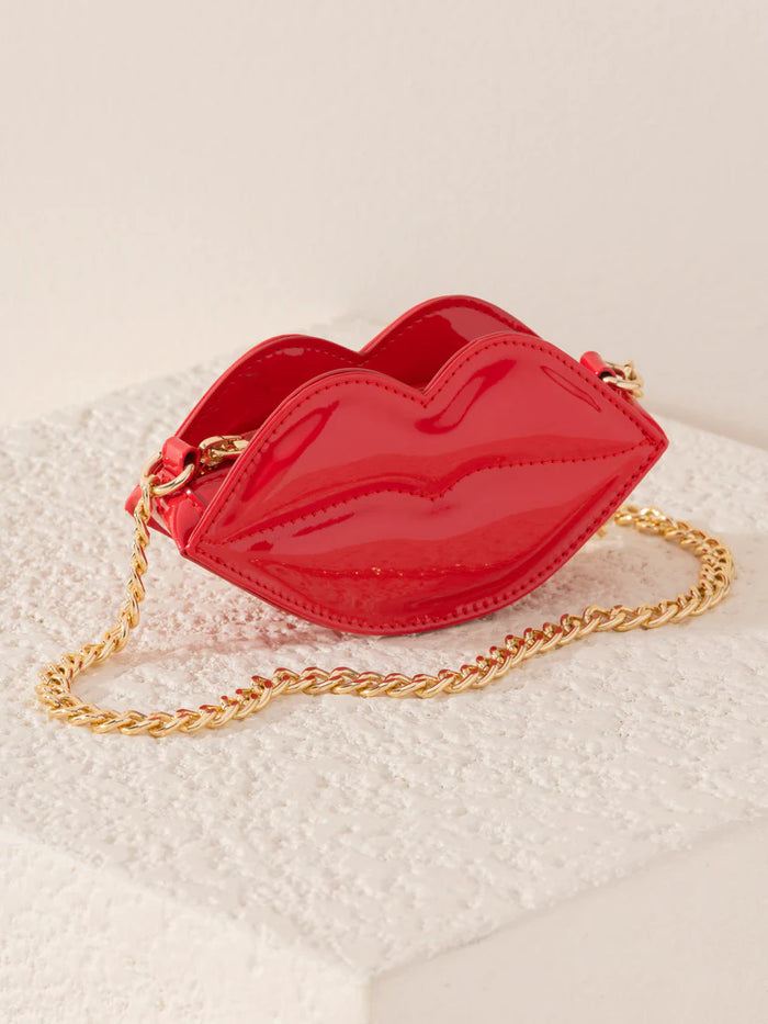 kiss me mini bag