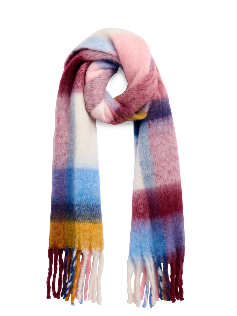 stand-out scarves