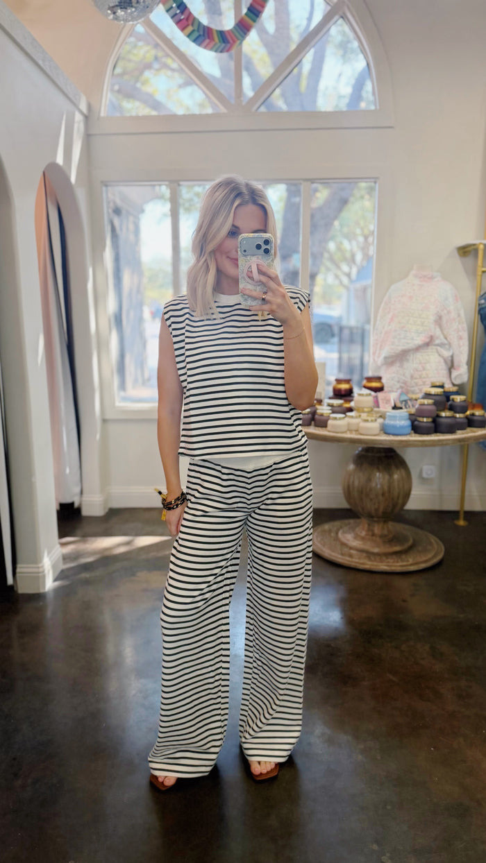 all about it set | black stripe