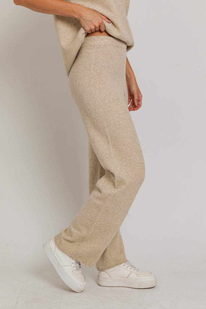 soft and sweet long leg sweater pant