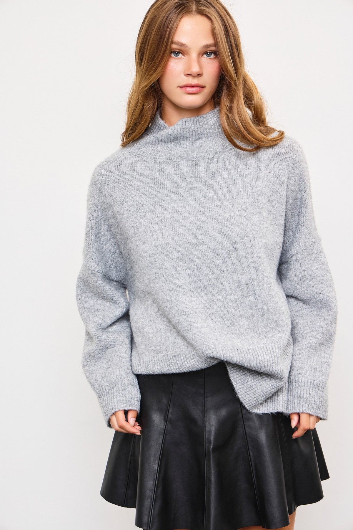 autumn afternoon mock neck sweater | grey