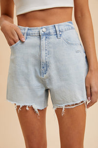 i've been thinking stretch denim shorts