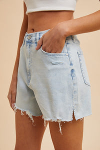i've been thinking stretch denim shorts