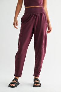 so different barrel active pants