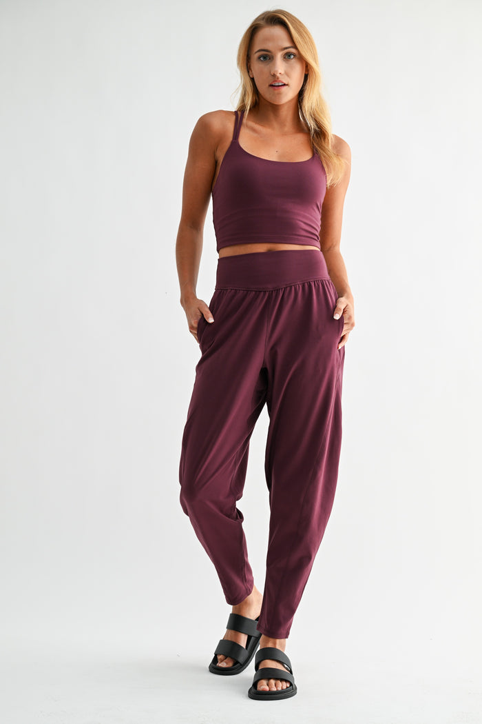 so different barrel active pants