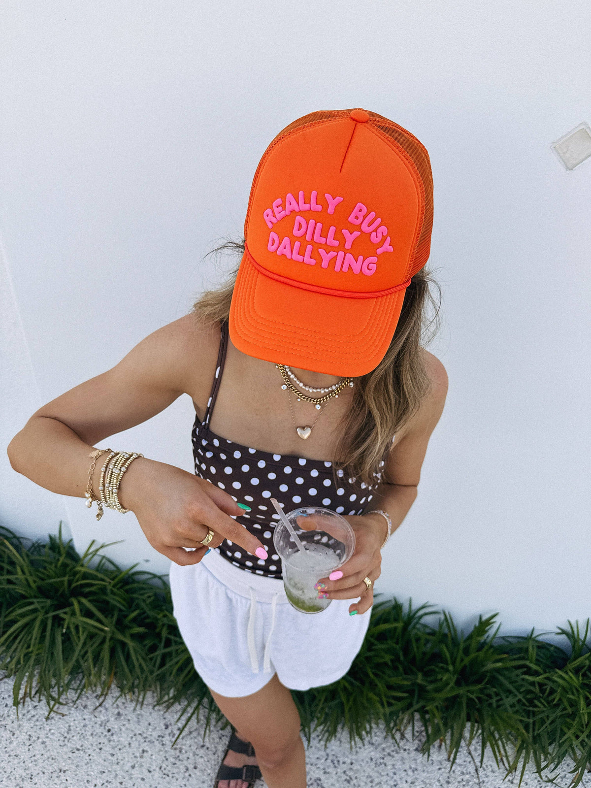 dilly dally trucker hat - orange / pink
