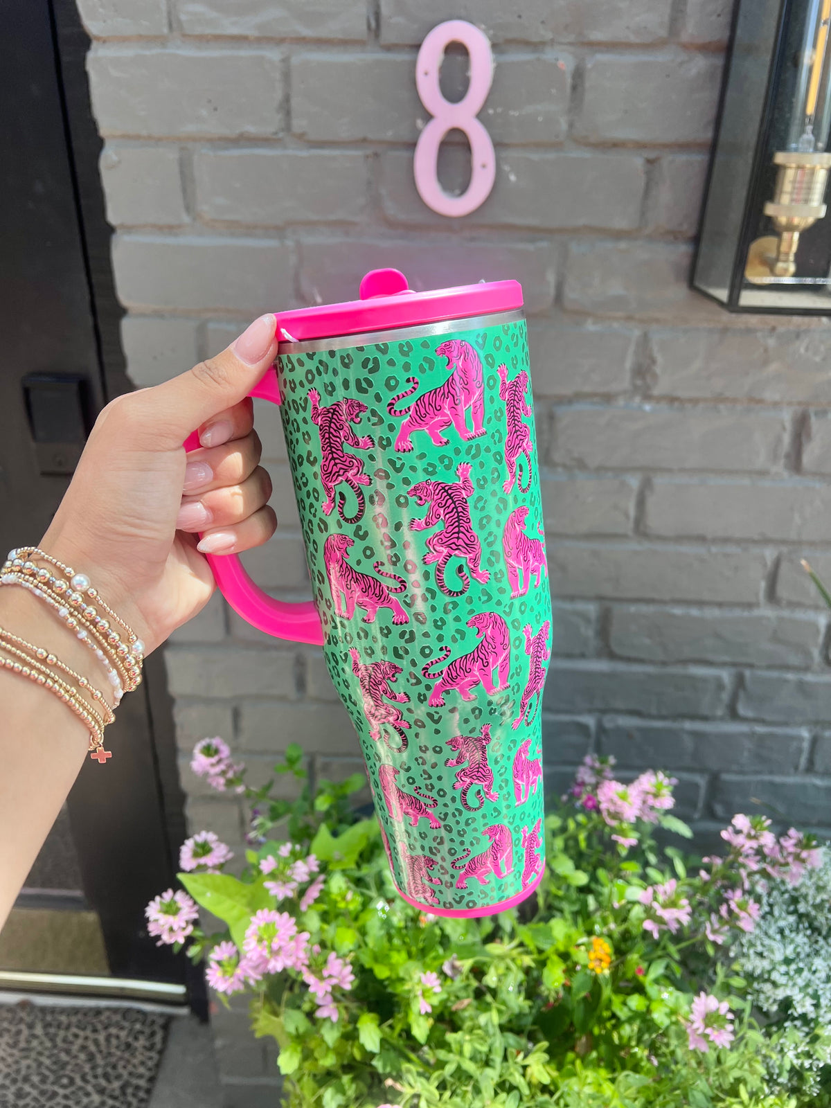 SWIG | easy tiger 40oz leakproof mega mug