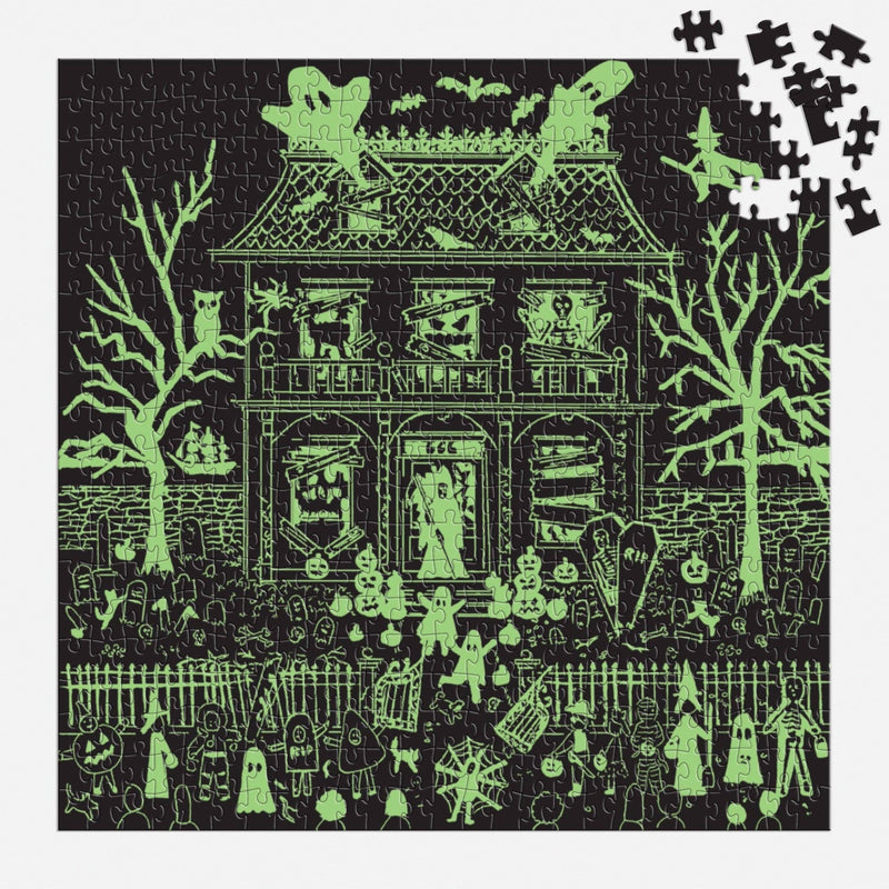 haunted house 500pc glow in the dark puzzle