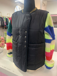 cool girl black quilted vest | FINAL SALE