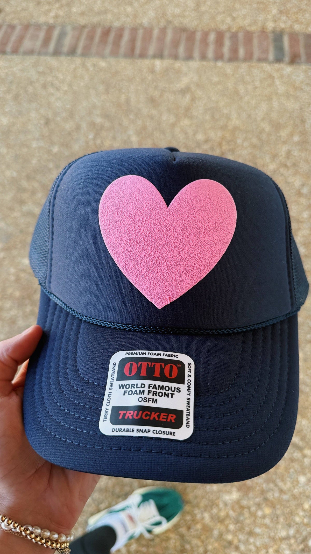 happy heart foam trcuker hat