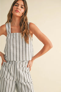 read between the lines boxy tank