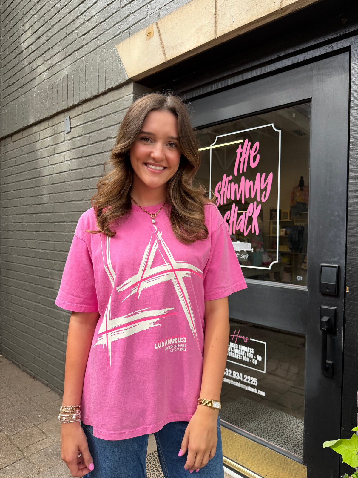 LA nights graphic tee