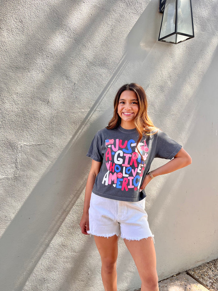 just a girl who loves america cropped tee