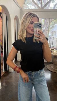 warm welcome cap sleeve cropped tee