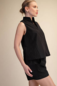 meredith high-collar top