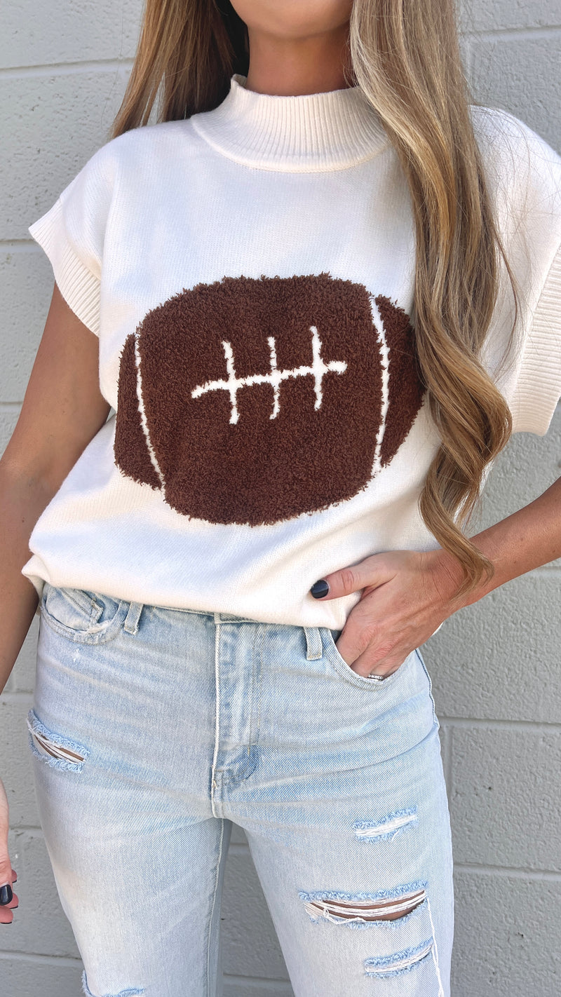 catch footballs, not feelings sweater tank