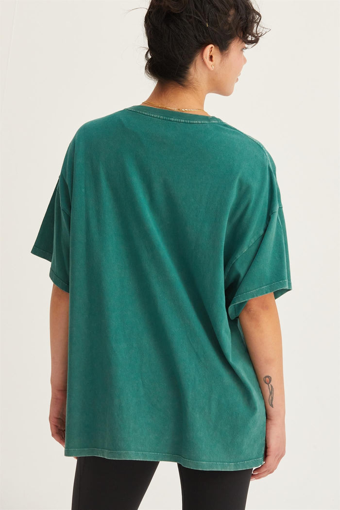 laid back oversized tee | dark green