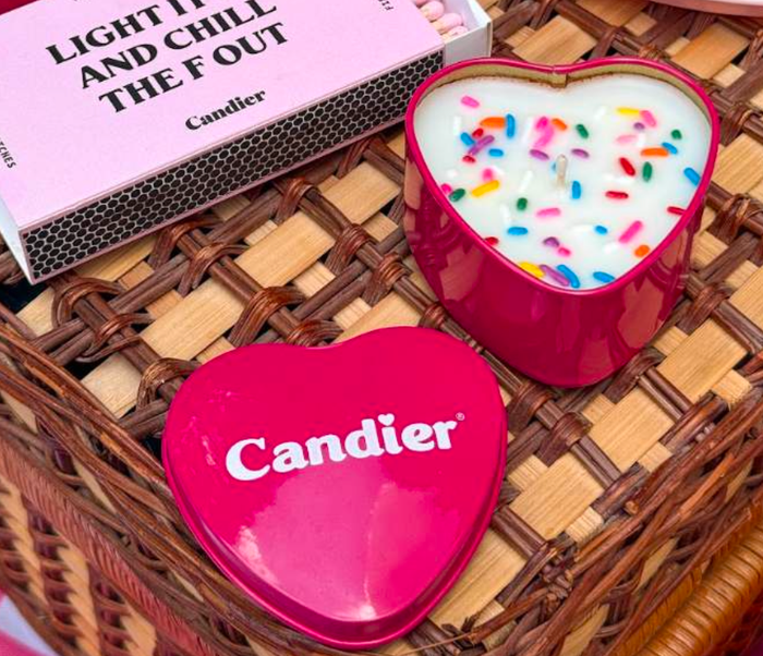 sprinkle heart mini tin candle