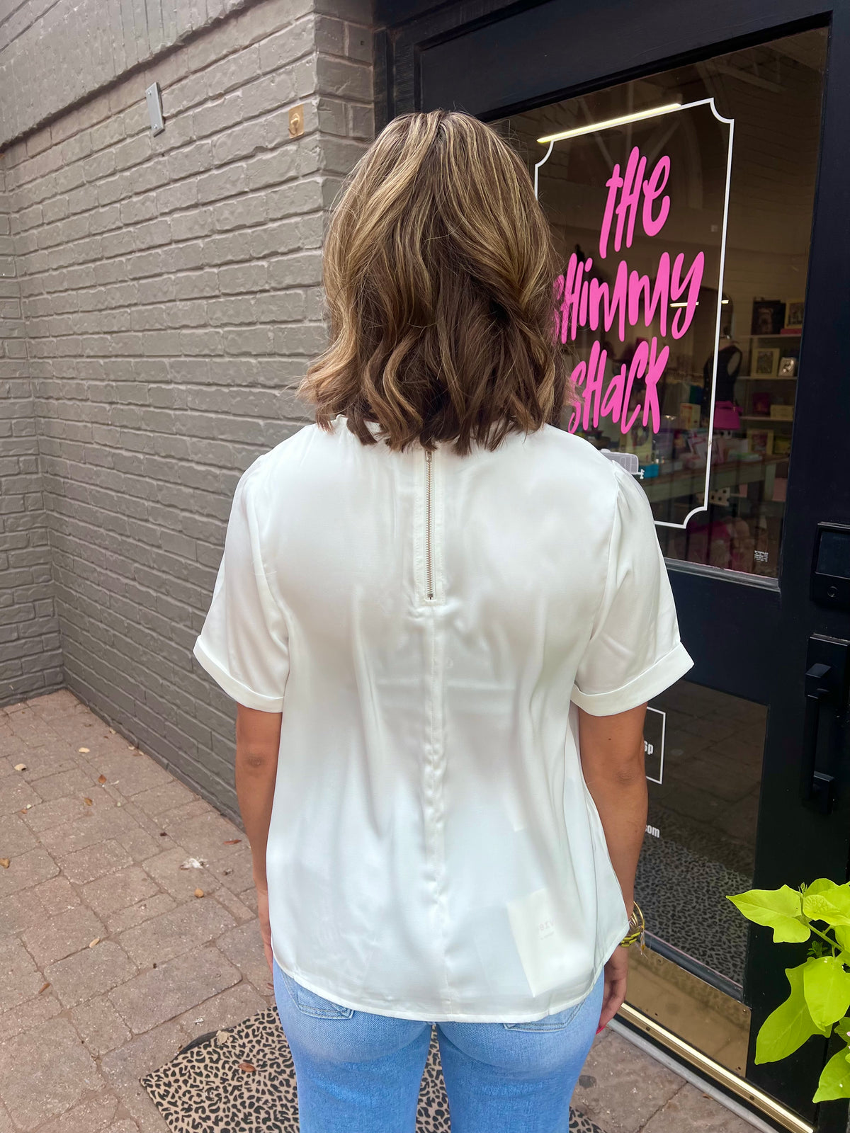 easy does it satin pocket tee