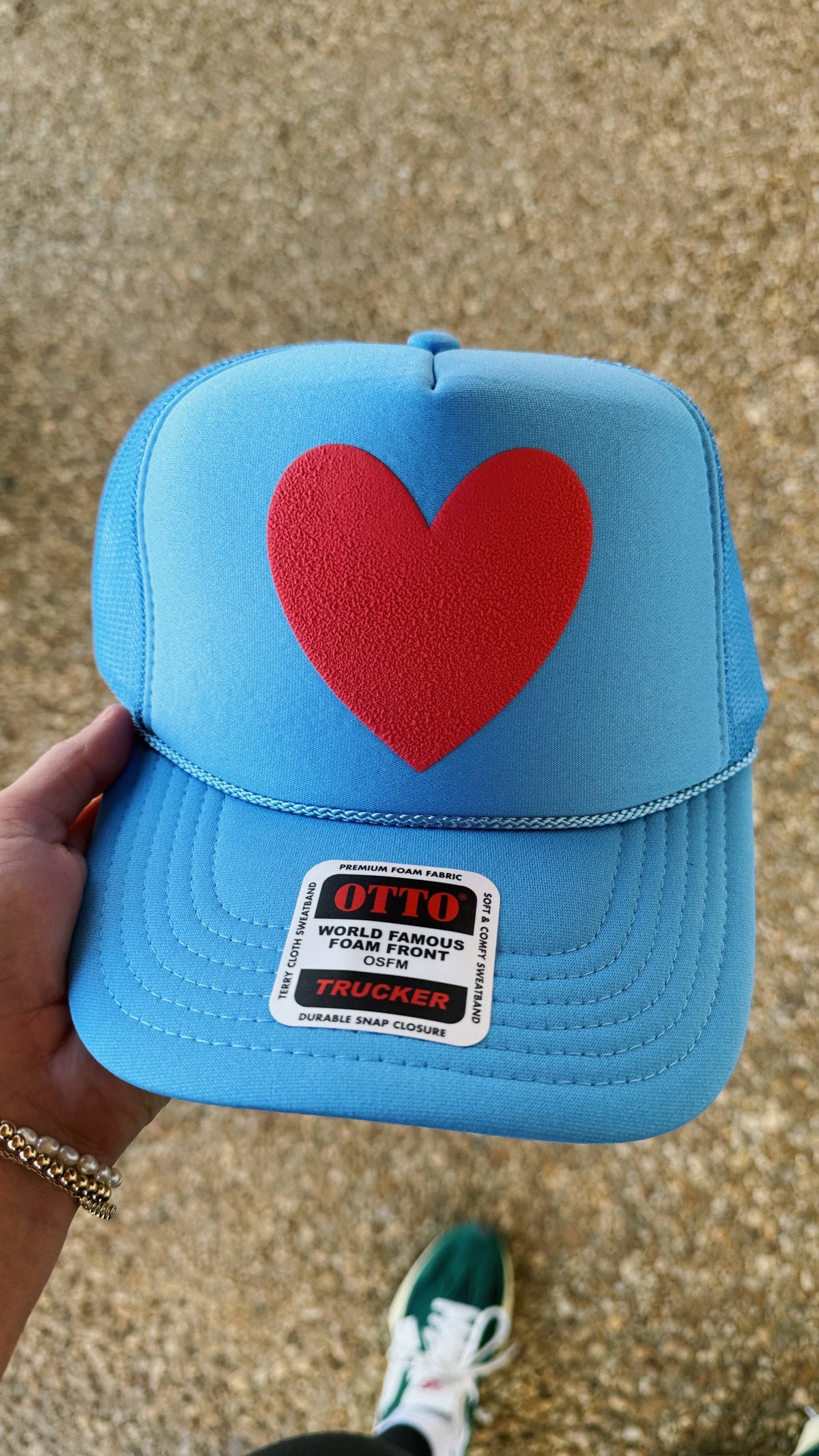 happy heart foam trcuker hat