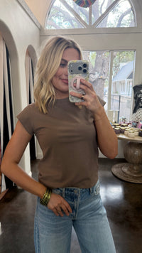 warm welcome cap sleeve cropped tee