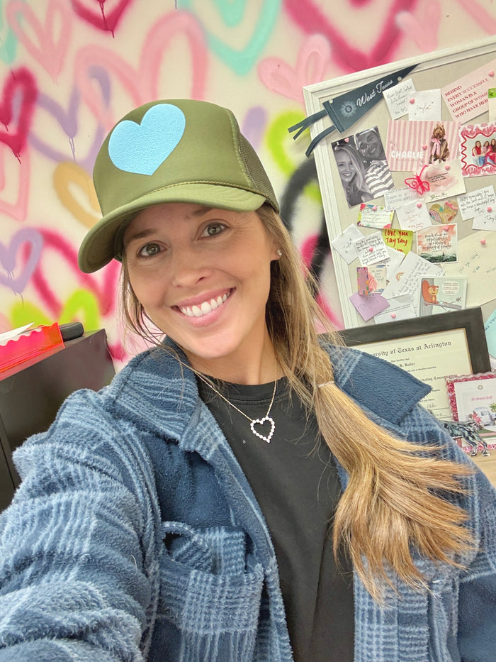 happy heart foam trcuker hat