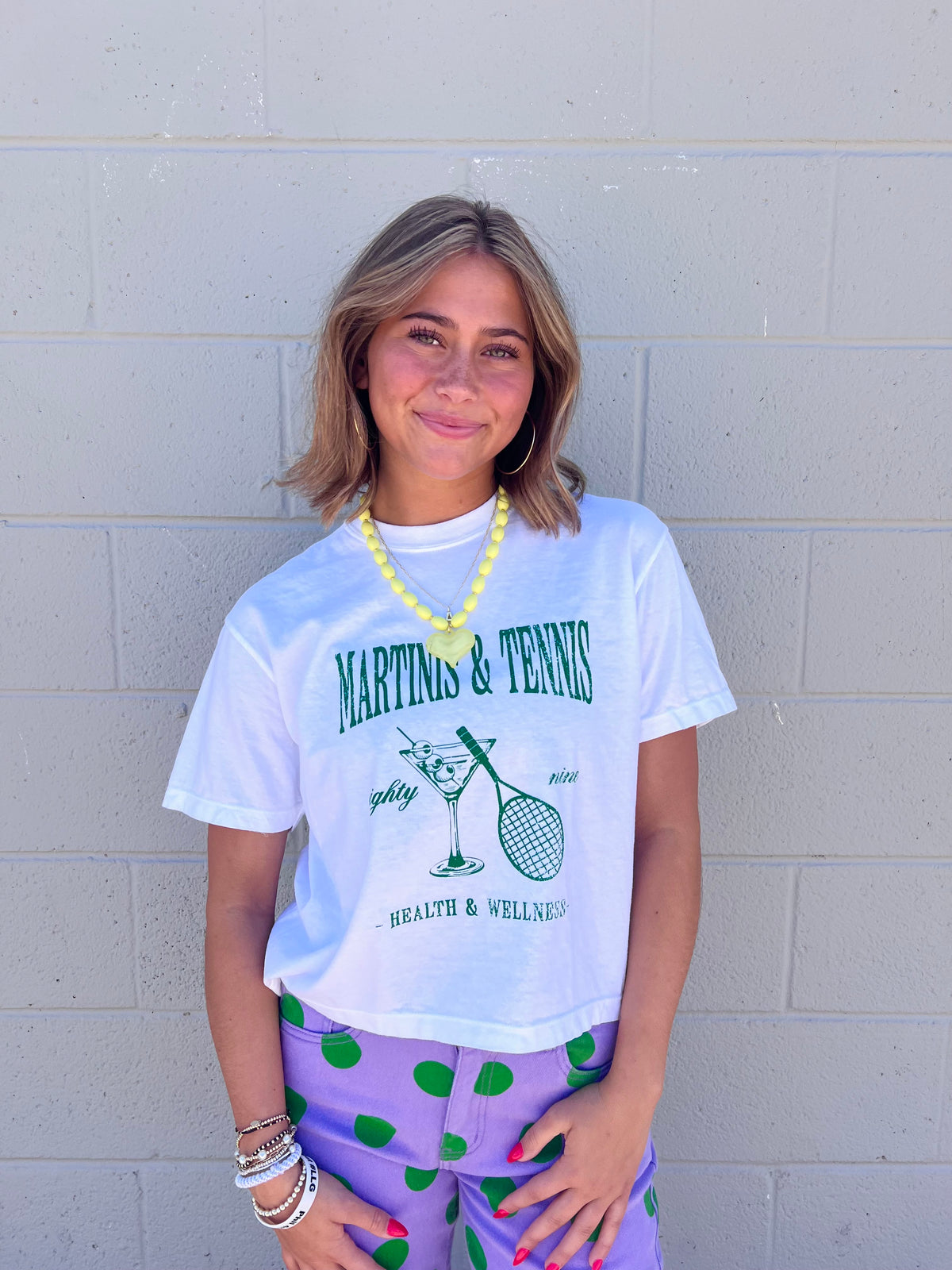 martinis & tennis cropped tee