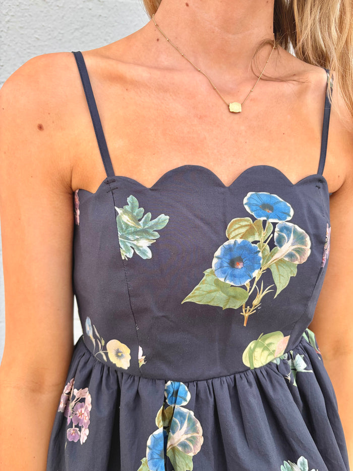 safe to say scalloped trip midi dress