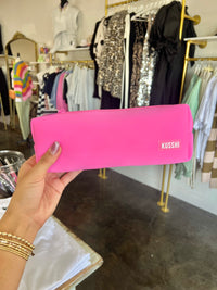 kusshi | essentials pouch