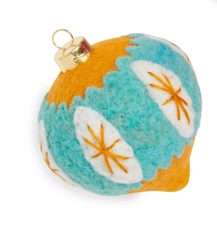 felt christmas ornament balls