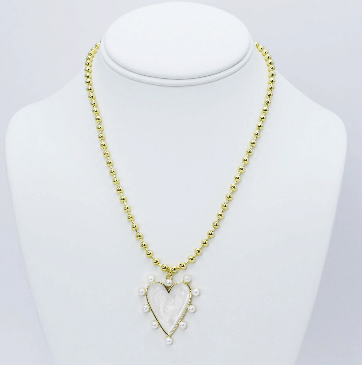 heart of pearls necklace