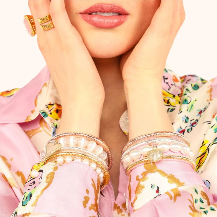 BuDhaGirl | white capiz heart bracelet