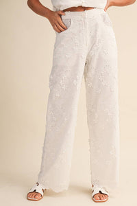 a little lace white set