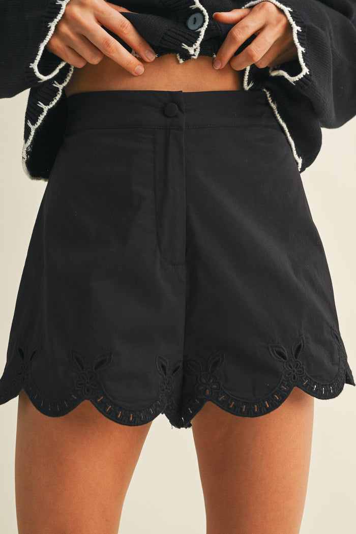 eyelet poplin scalloped hem shorts