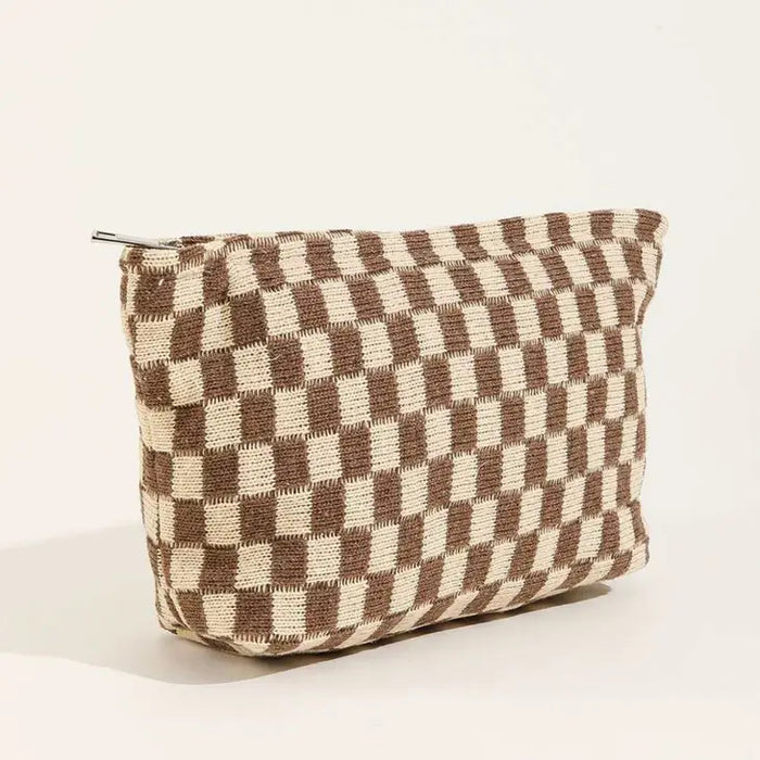 spring check pouch