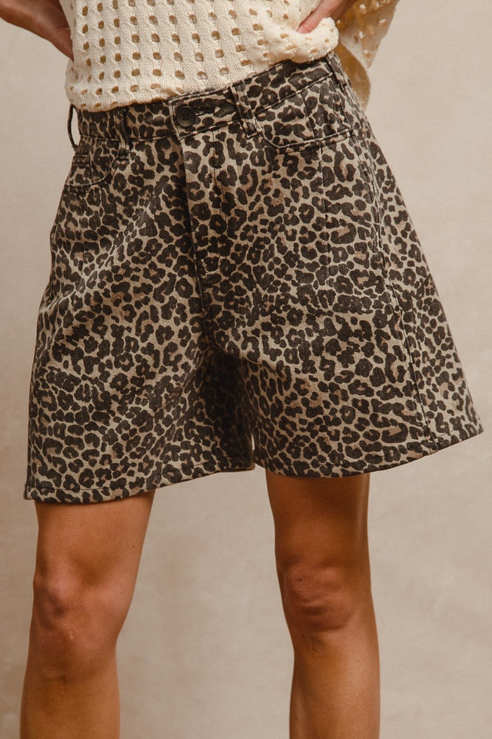 wild side leopard dad short
