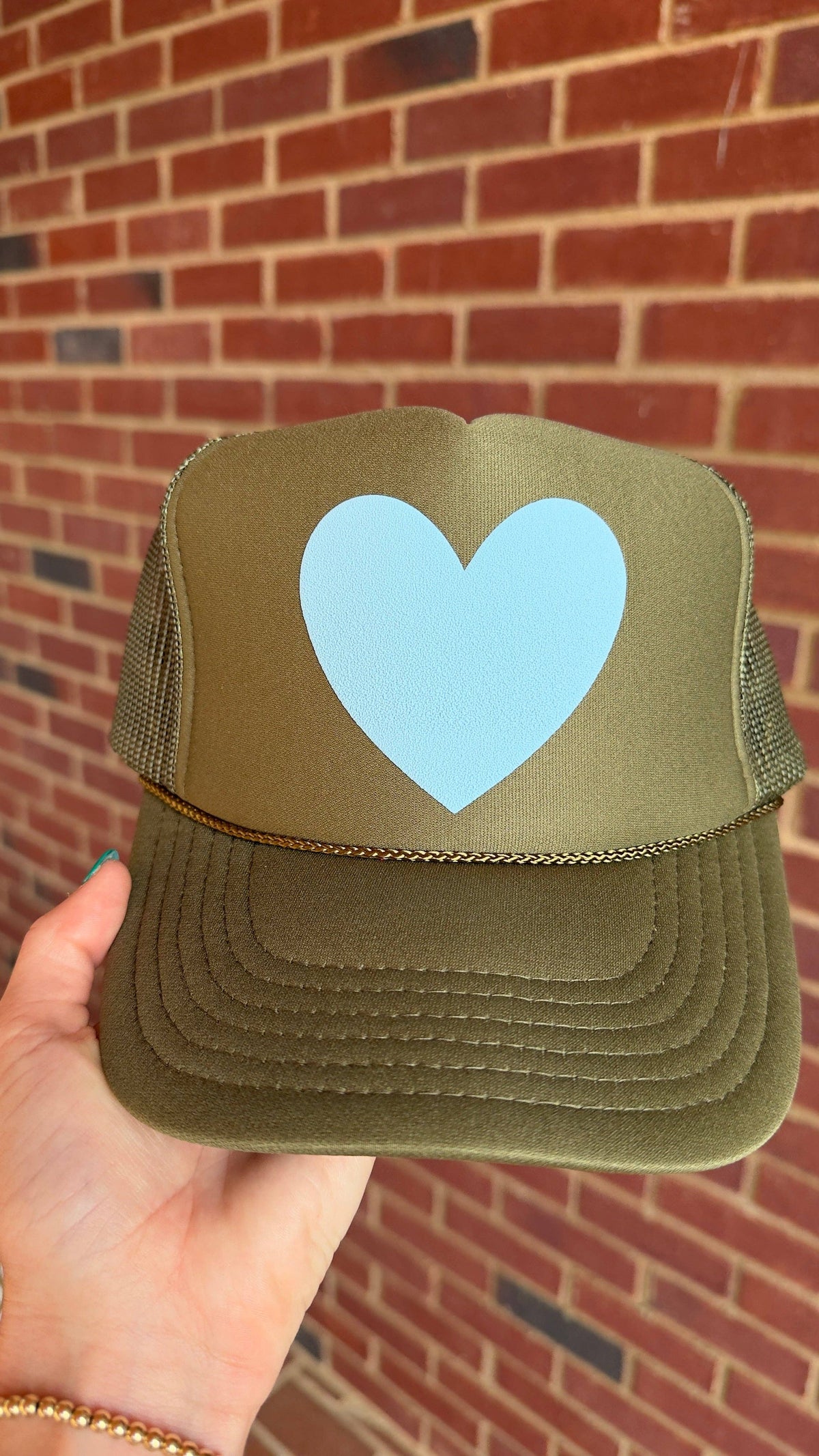 happy heart foam trcuker hat