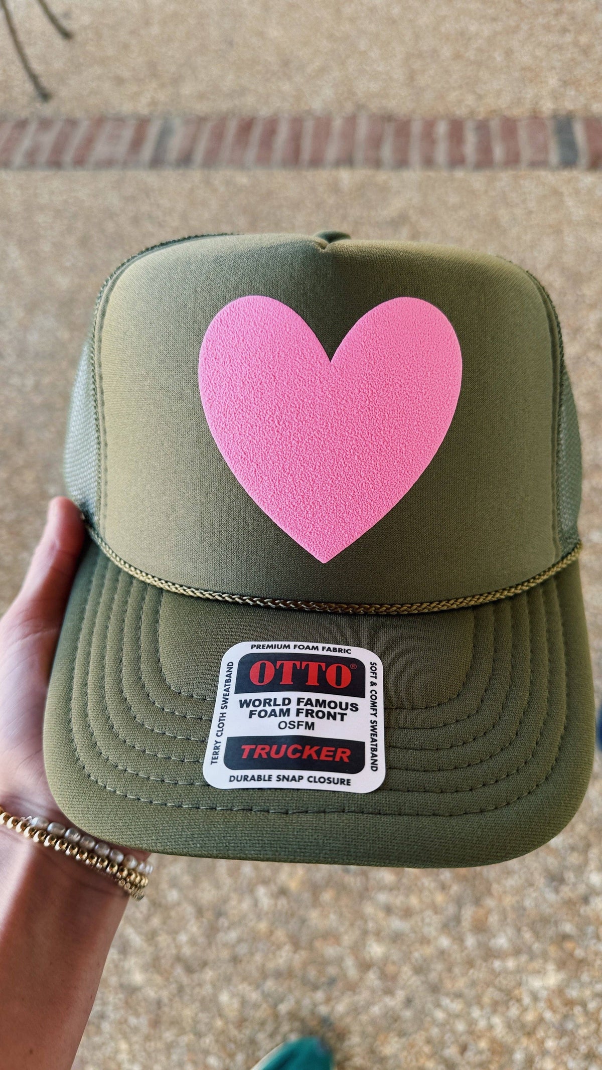 happy heart foam trcuker hat