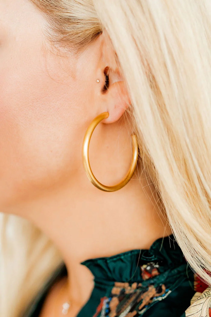 stacy gold hoop earrings