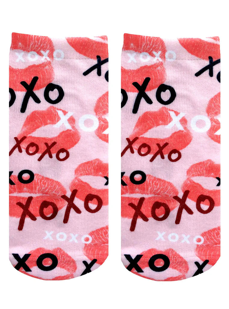 xoxo ankle socks